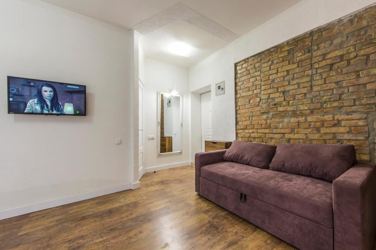 Kyiv Quiet Loft Apartment Luaran gambar